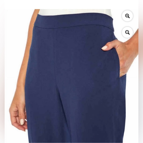 NWT Banana Republic Crop Pull On Flat Front Pants Navy Blue size 6 - Picture 3 of 13